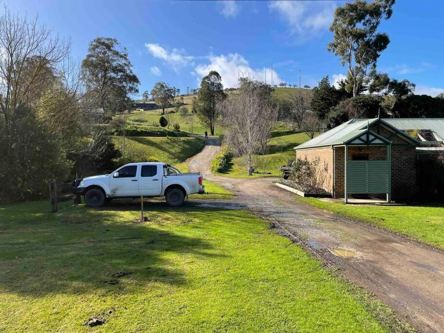 Lovely 1 Bedroom Unit In Buchan. *